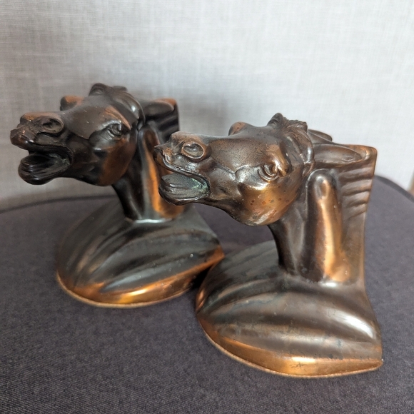Vintage Metal Brass horse bookends, Excellent Condition show a rich patina - Picture 7 of 12